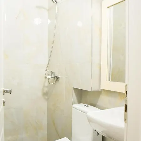 Center 7 - Way * Тирана